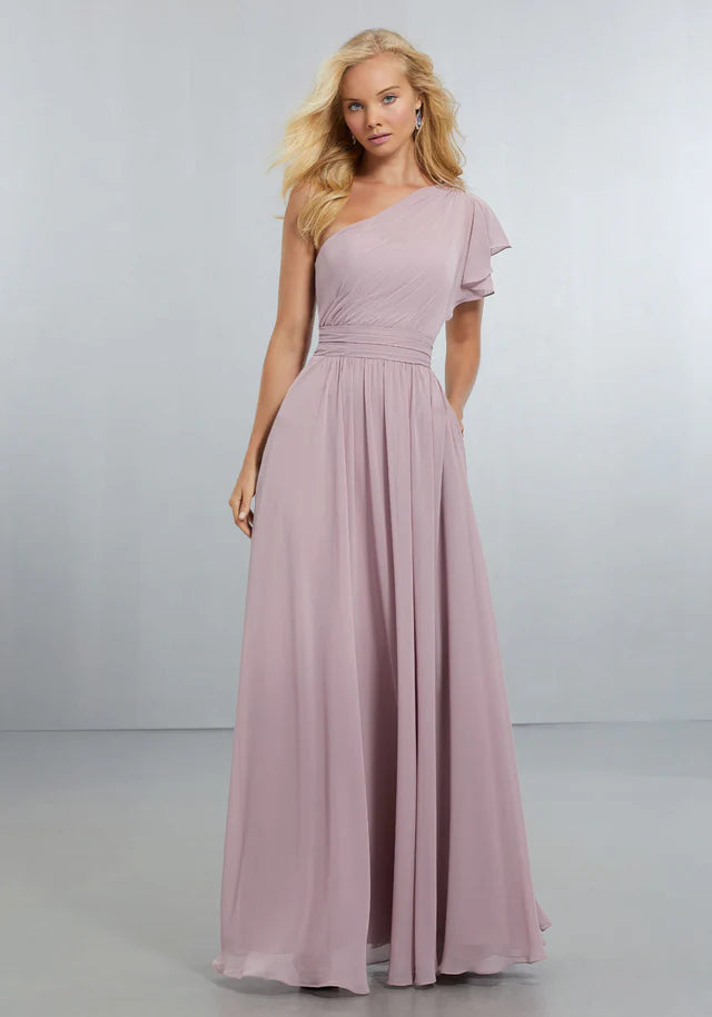Chiffon dress with flounced one shoulder sleeve