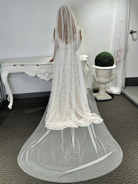 Asha Veil