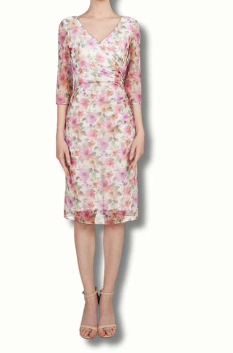 Floral stretch 3/4 sleeve dress