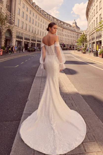 Karena Wedding dress