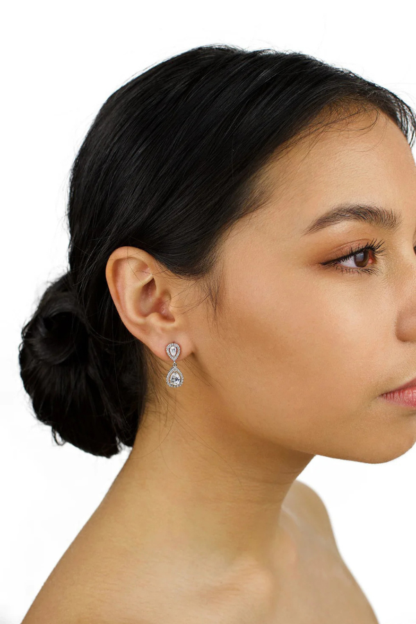 Small silver drop earing